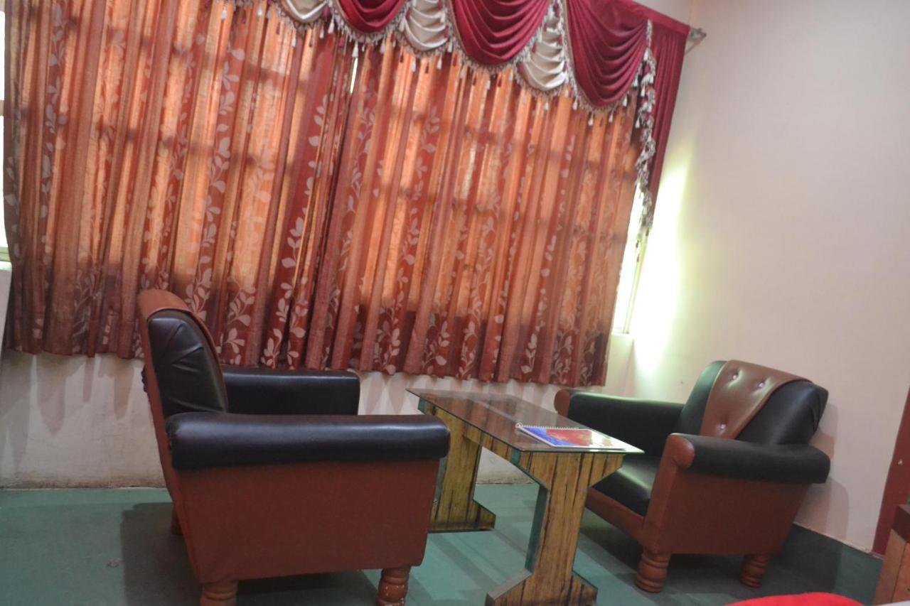 Hotel Golden Palace Kendrapara Exterior foto